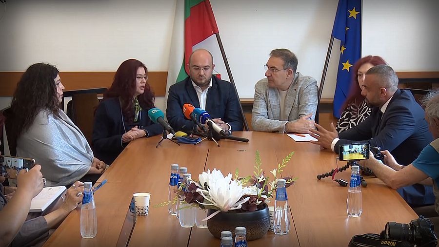 "Като кадри от концлагерите": Откриха още три незаконни хосписа, над 130 души ще трябва да бъдат изведени от тях